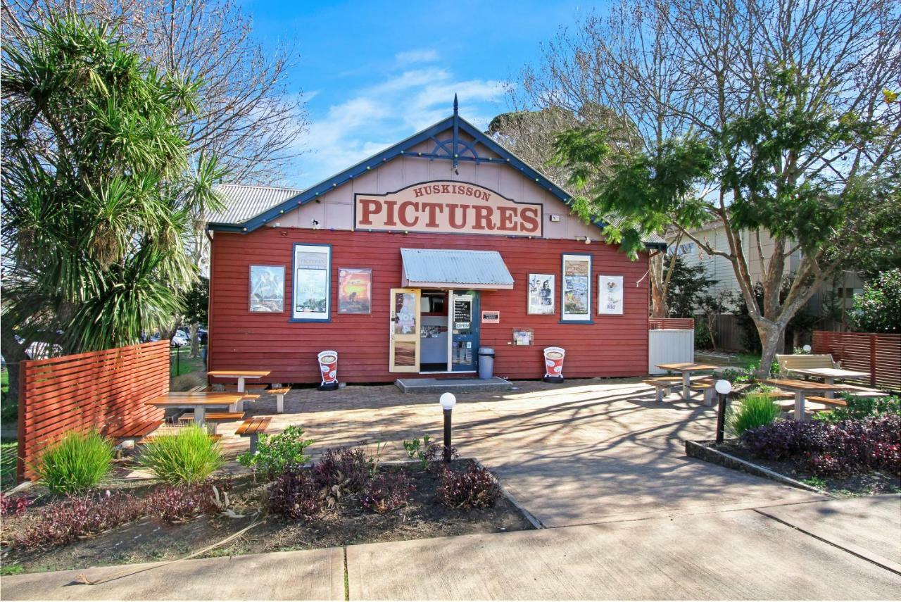 Huskisson Holiday Motel Cabins Jervis Bay Exterior foto